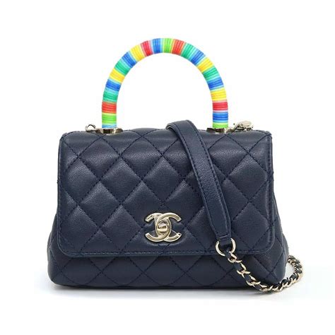 Chanel AS2215 𝑐𝑜𝑐𝑜ℎ𝑎𝑛𝑑𝑙𝑒 Leather Hand Lid Bag 